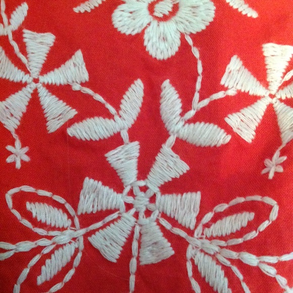 Gap Kids Red Embroidered Top - Picture 3 of 4